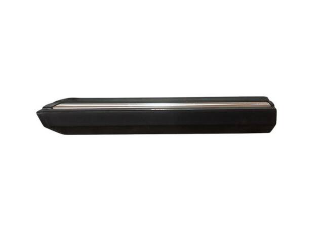 Moldura delantera izquierda BMW E30