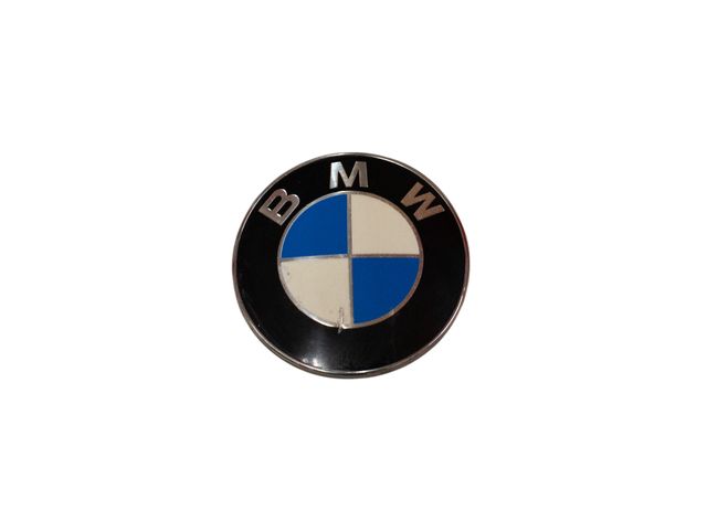 Anagrama BMW 8 cmts