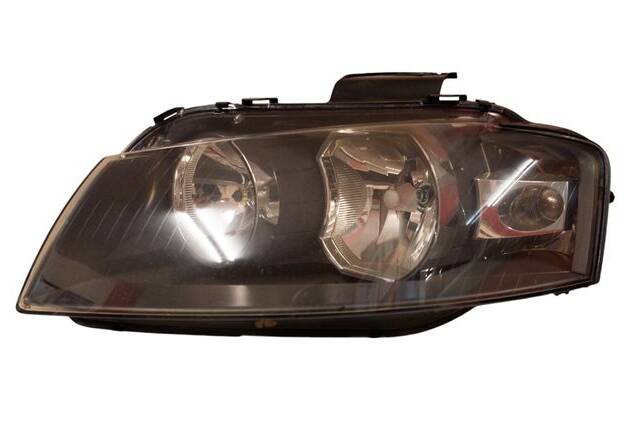 Faro izquierdo Audi A3 8P