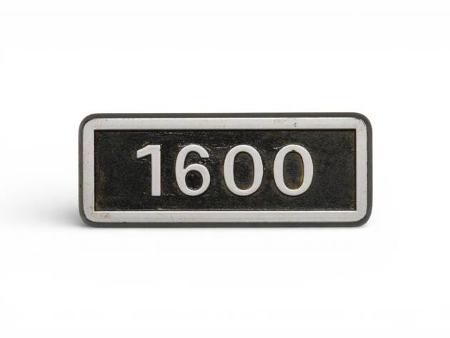 Anagrama 1600 Seat plástico estrecho